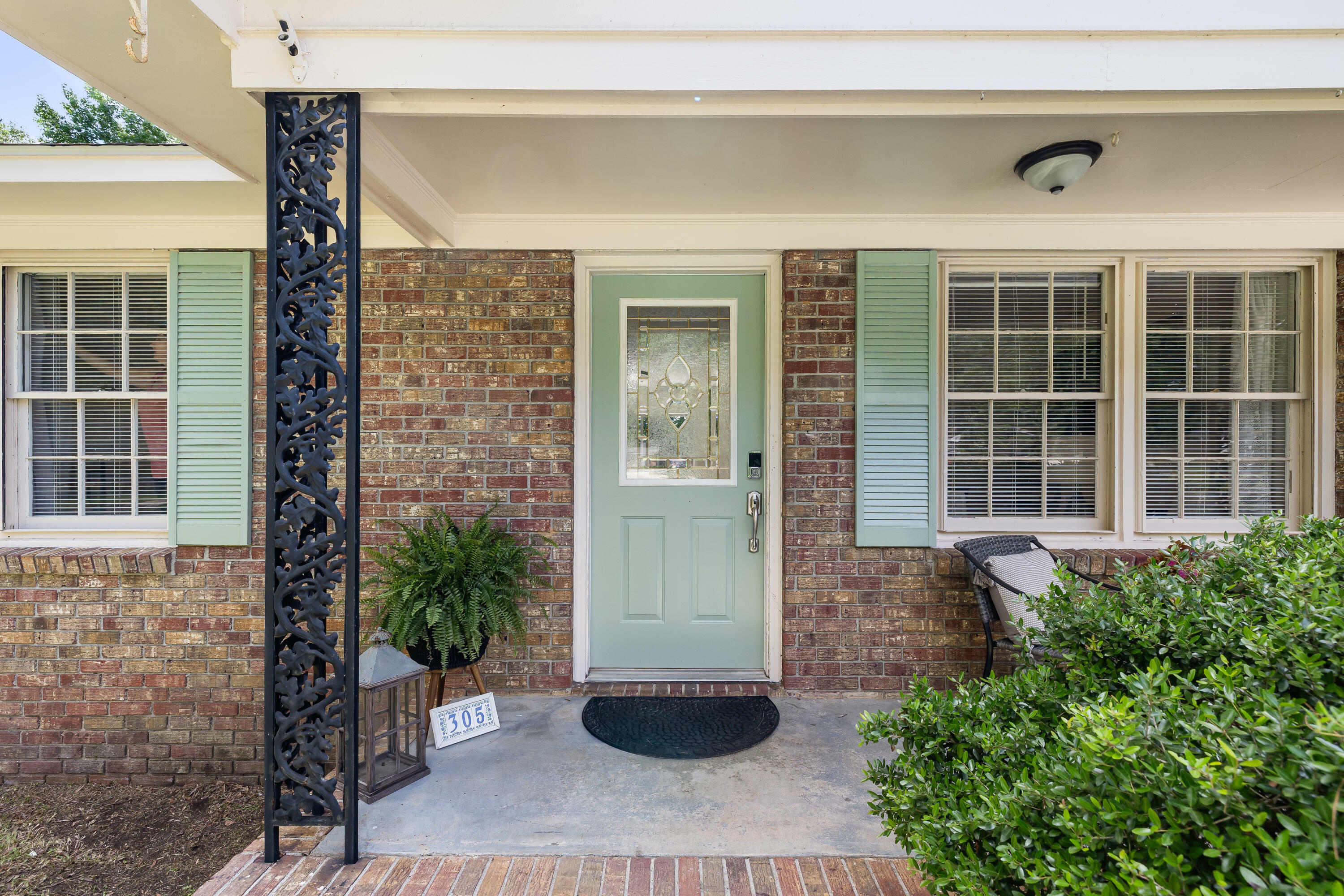 Property Photo: 305 Forest Circle SC 29483