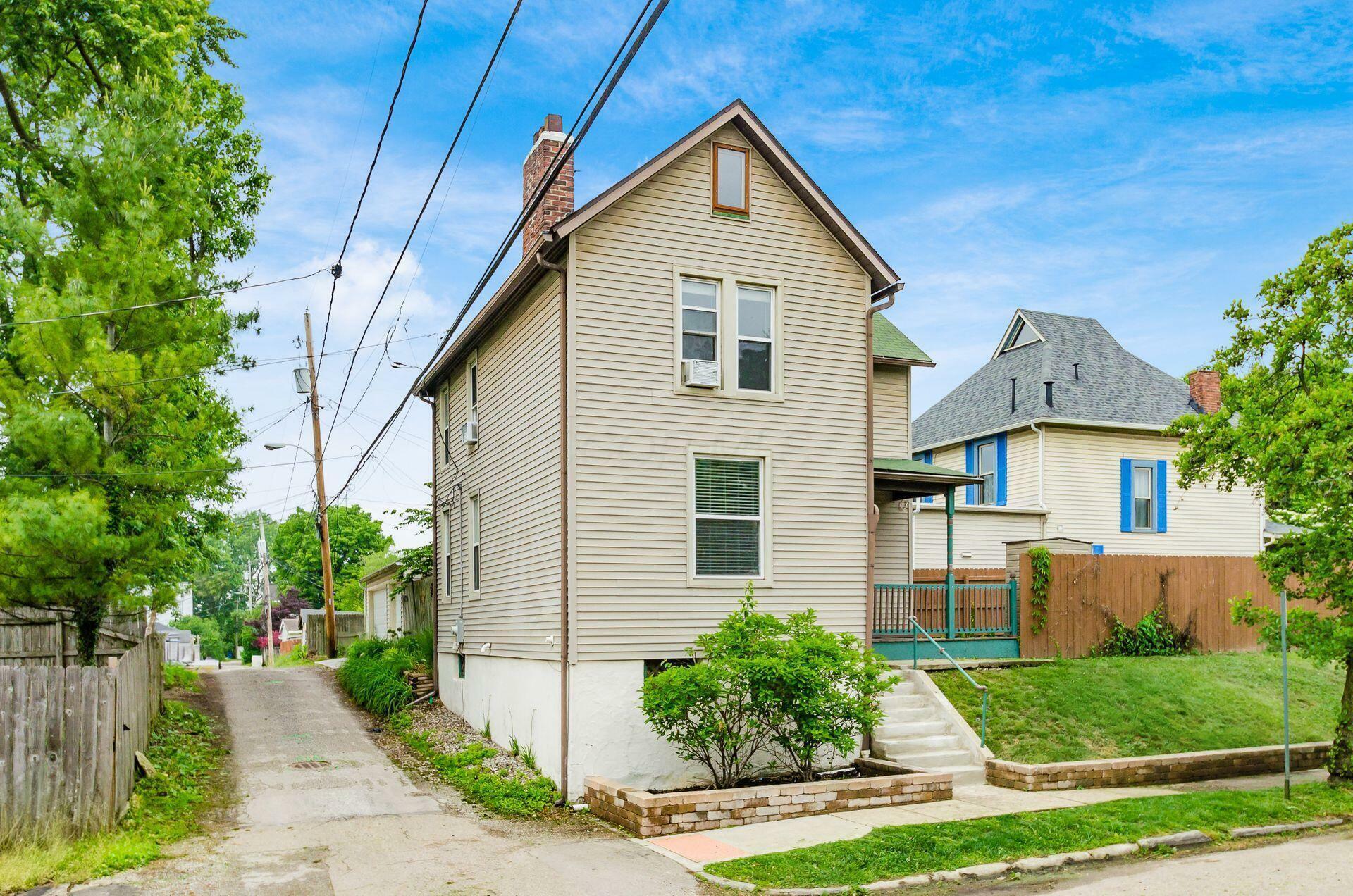 1089 Perry Street  Columbus OH 43201 photo