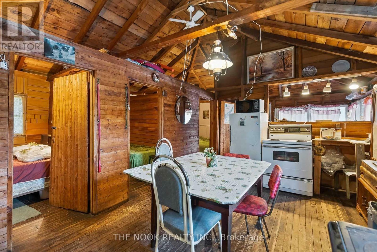 Property Photo: 1140 Pine Path ON K0H 1J0