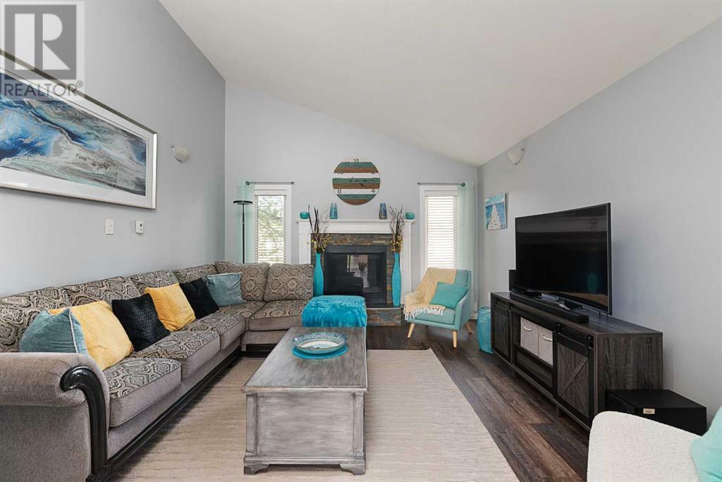 Property Photo: 2714 56 Avenue AB T9V 2C1
