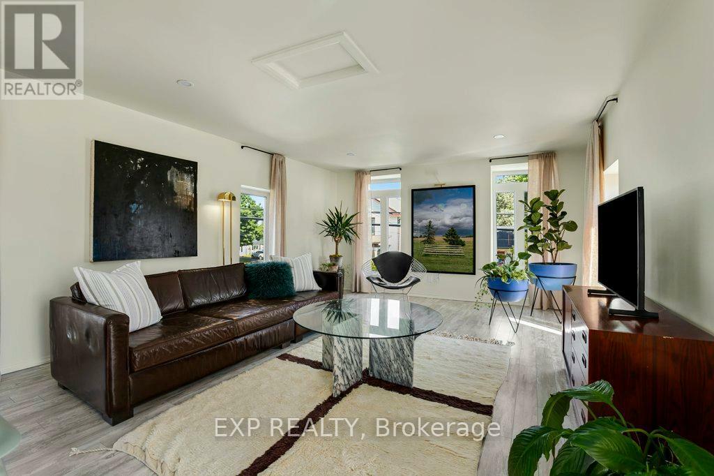Property Photo: 297 Main Street ON K0K 1G0