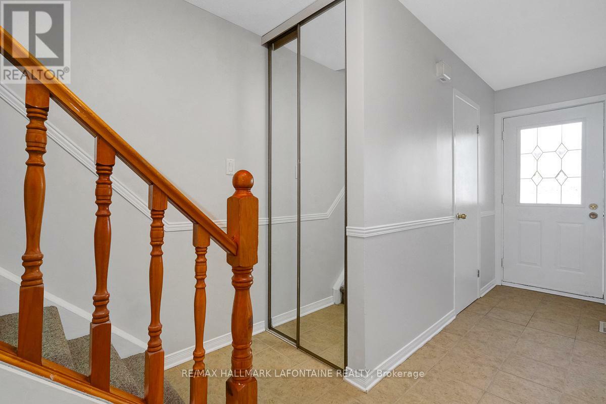 Property Photo: 6416 Mary Jane Crescent 30 ON K1C 3C3