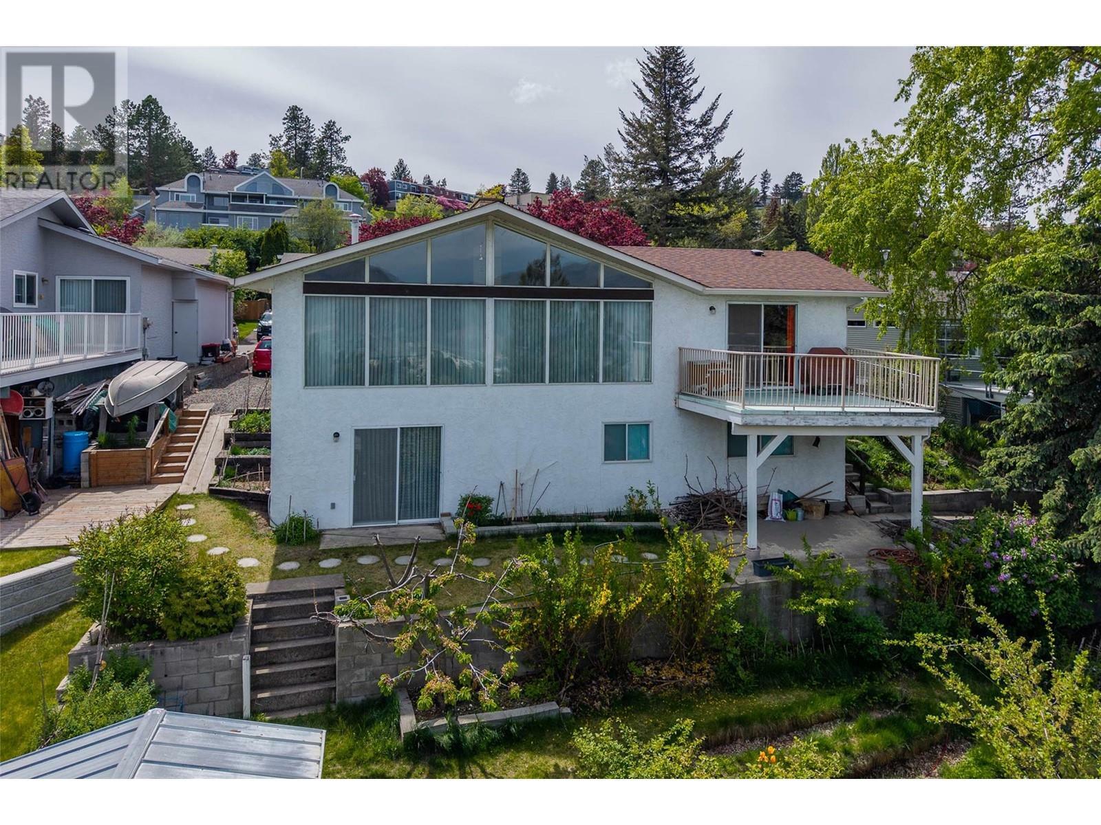 178 Waddington Drive  Kamloops BC V2E 1M4 photo