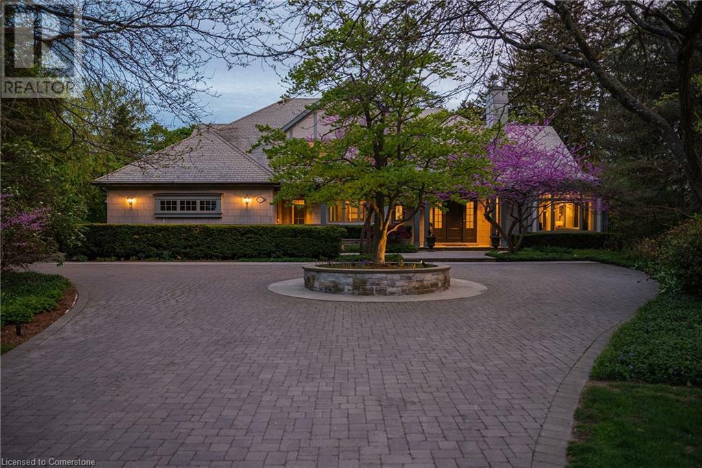 Property Photo: 370 Poplar Drive ON L6J 4E4