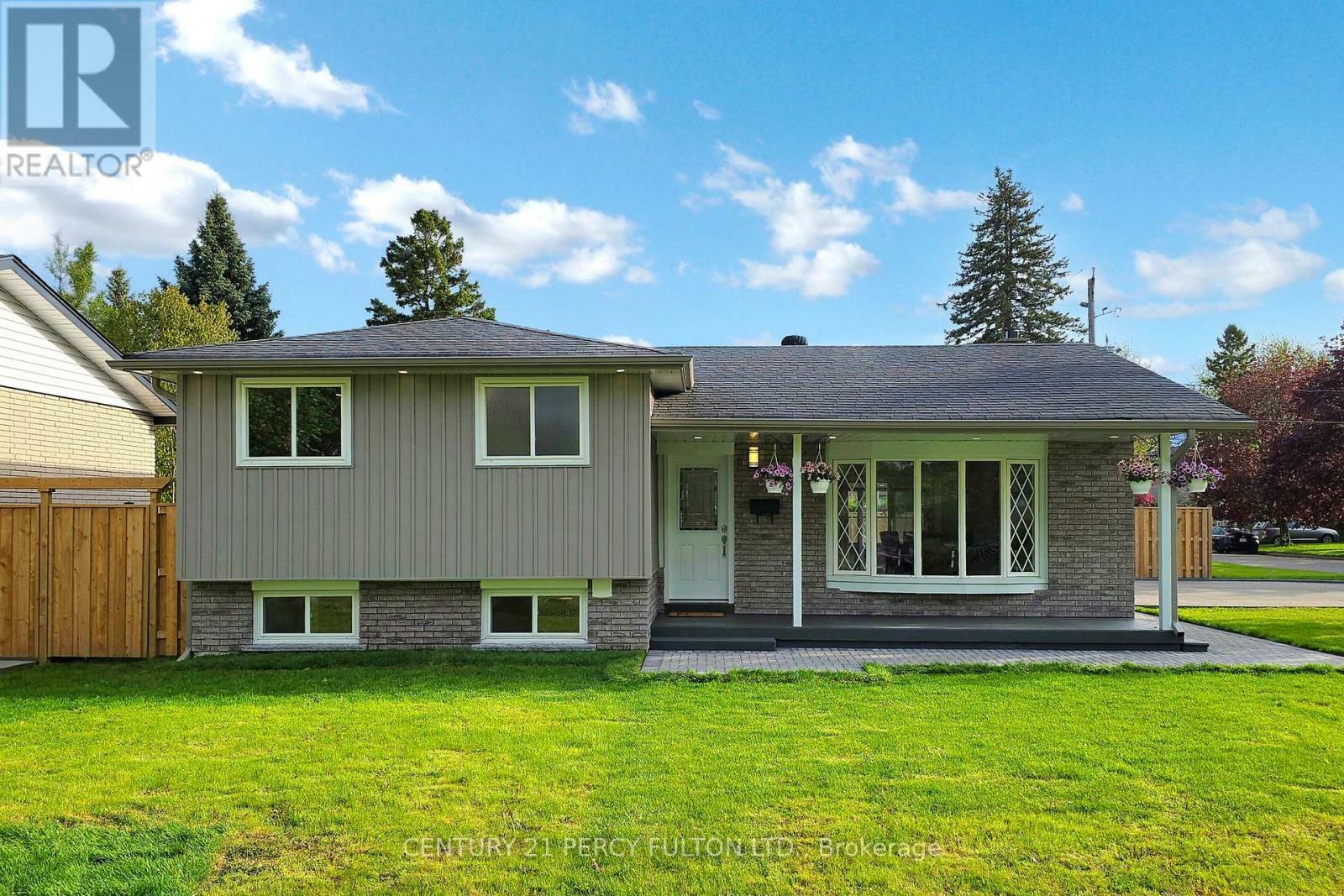Property Photo:  8 Burrells Road  ON L1S 2V5 