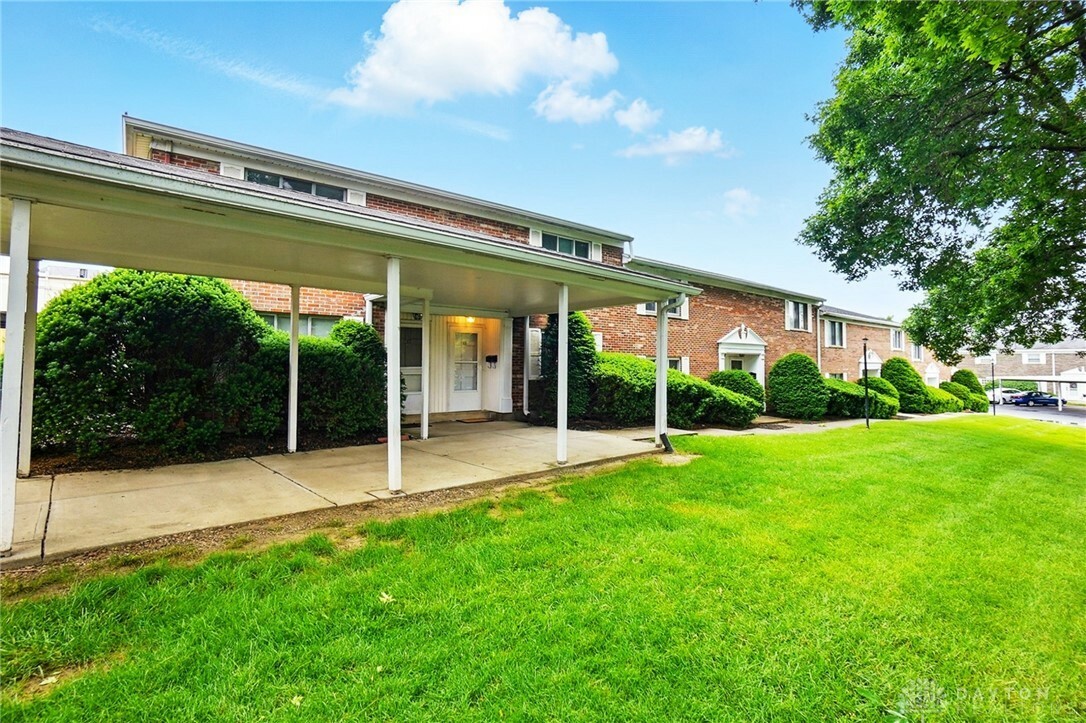 Property Photo:  765 Clareridge Lane  OH 45458 