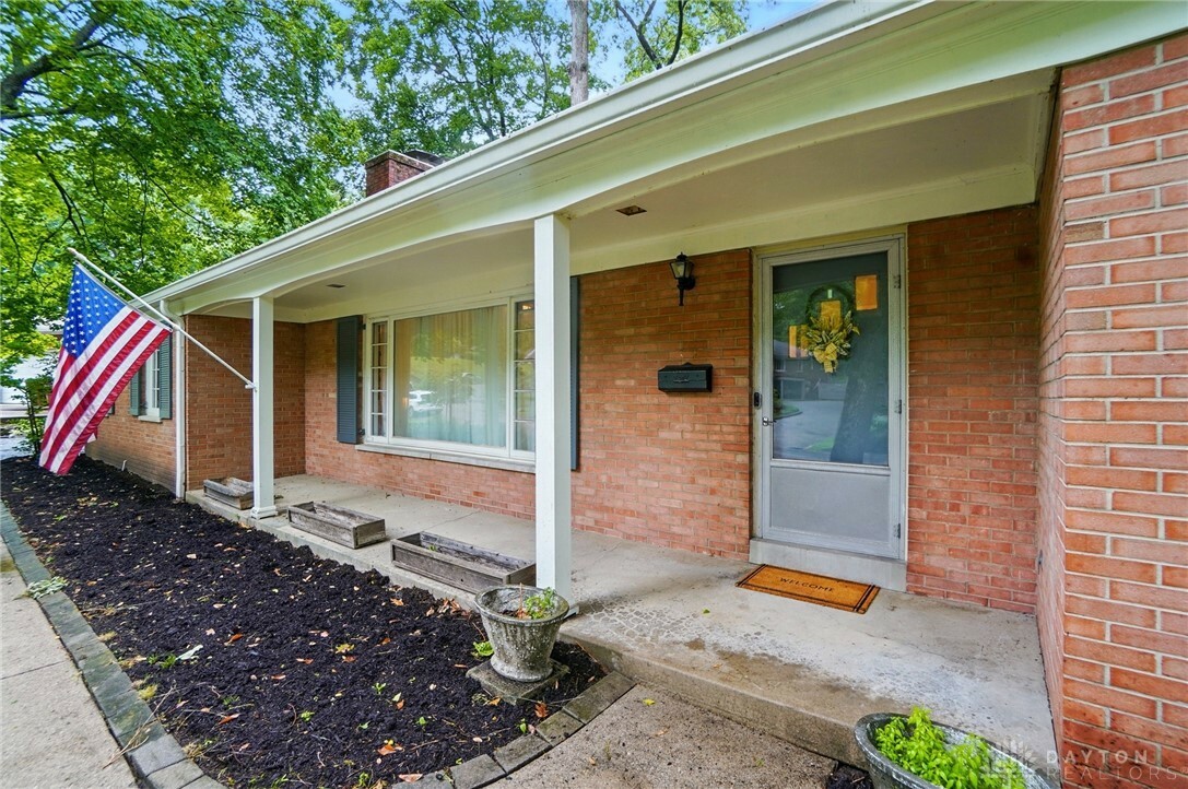 Property Photo: 1331 Tall Timber Trail OH 45409