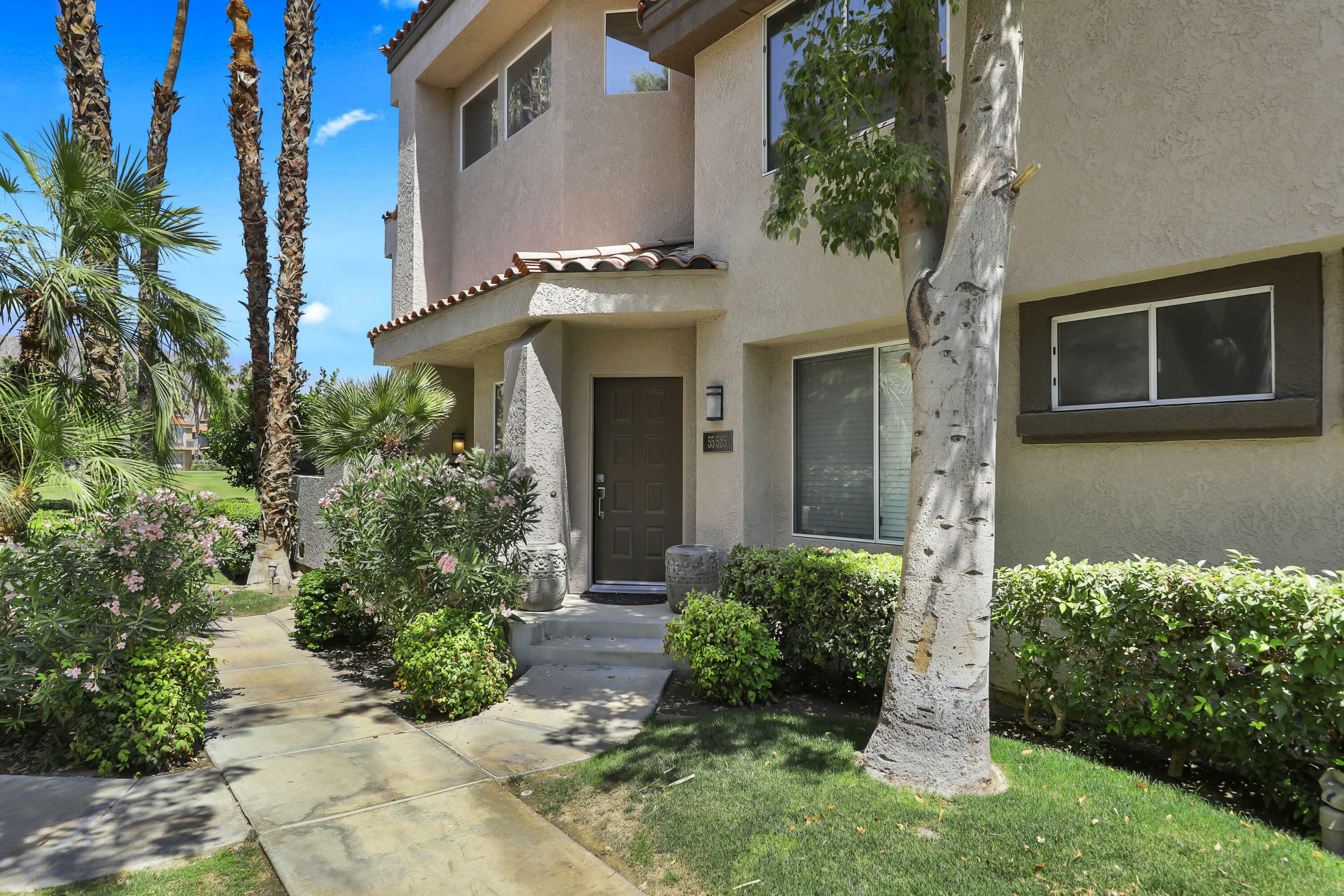 Property Photo: 55525 Winged Foot CA 92253