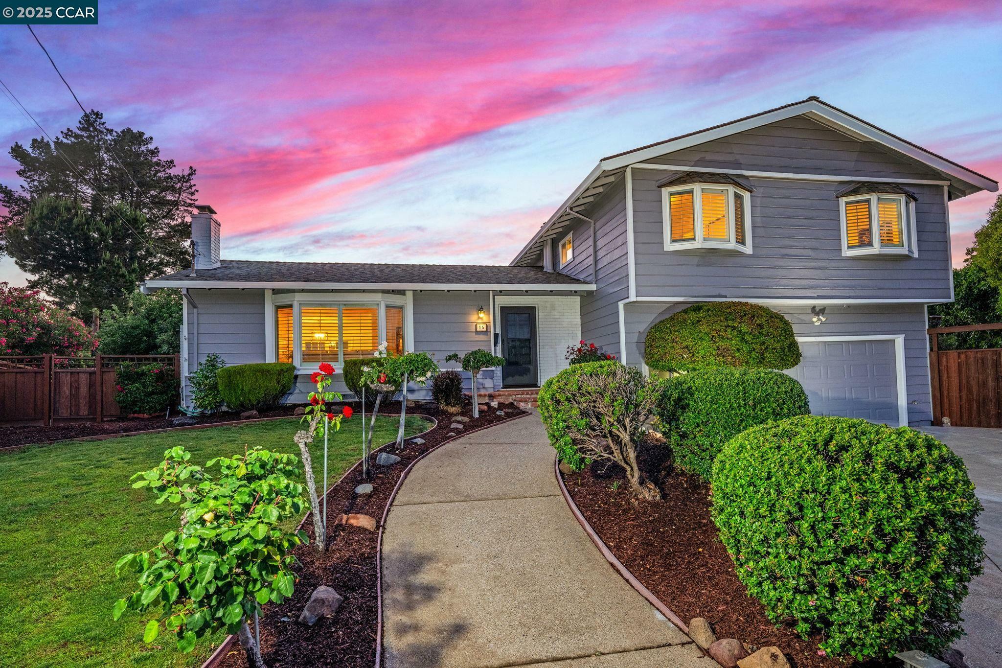 Property Photo: 16 Bartlett Ct CA 94523