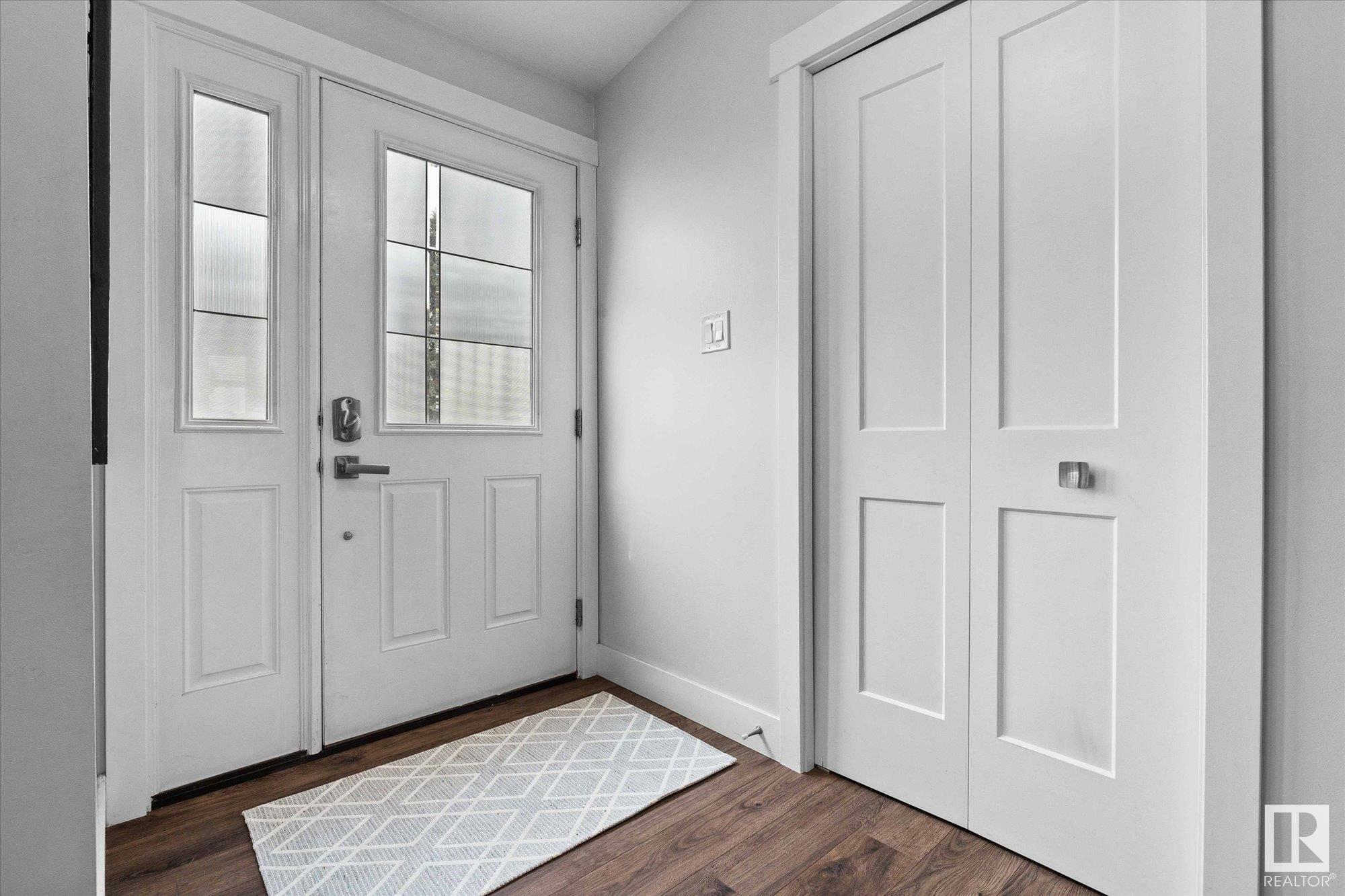 Property Photo: 4920 47 Avenue AB T0E 0T0