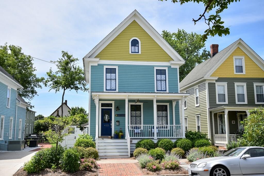 Property Photo:  420 Randolph Ave  VA 23310 
