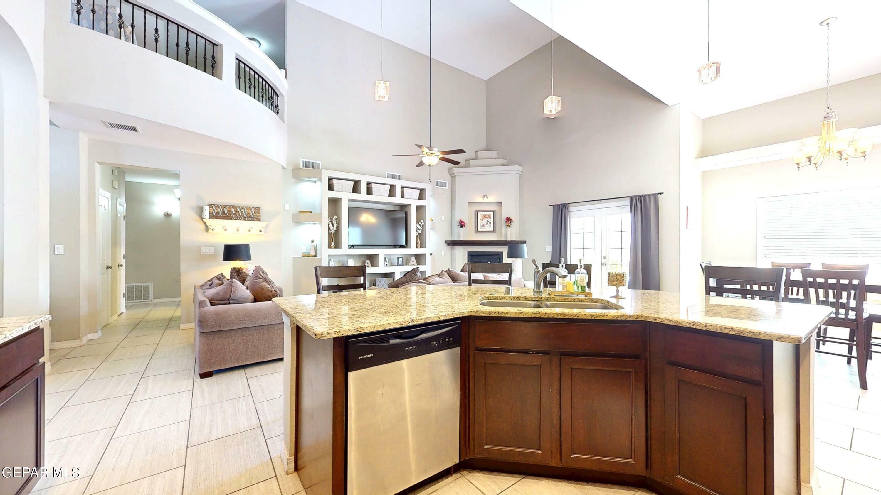 Property Photo: 5712 Valley Lilac Lane TX 79932