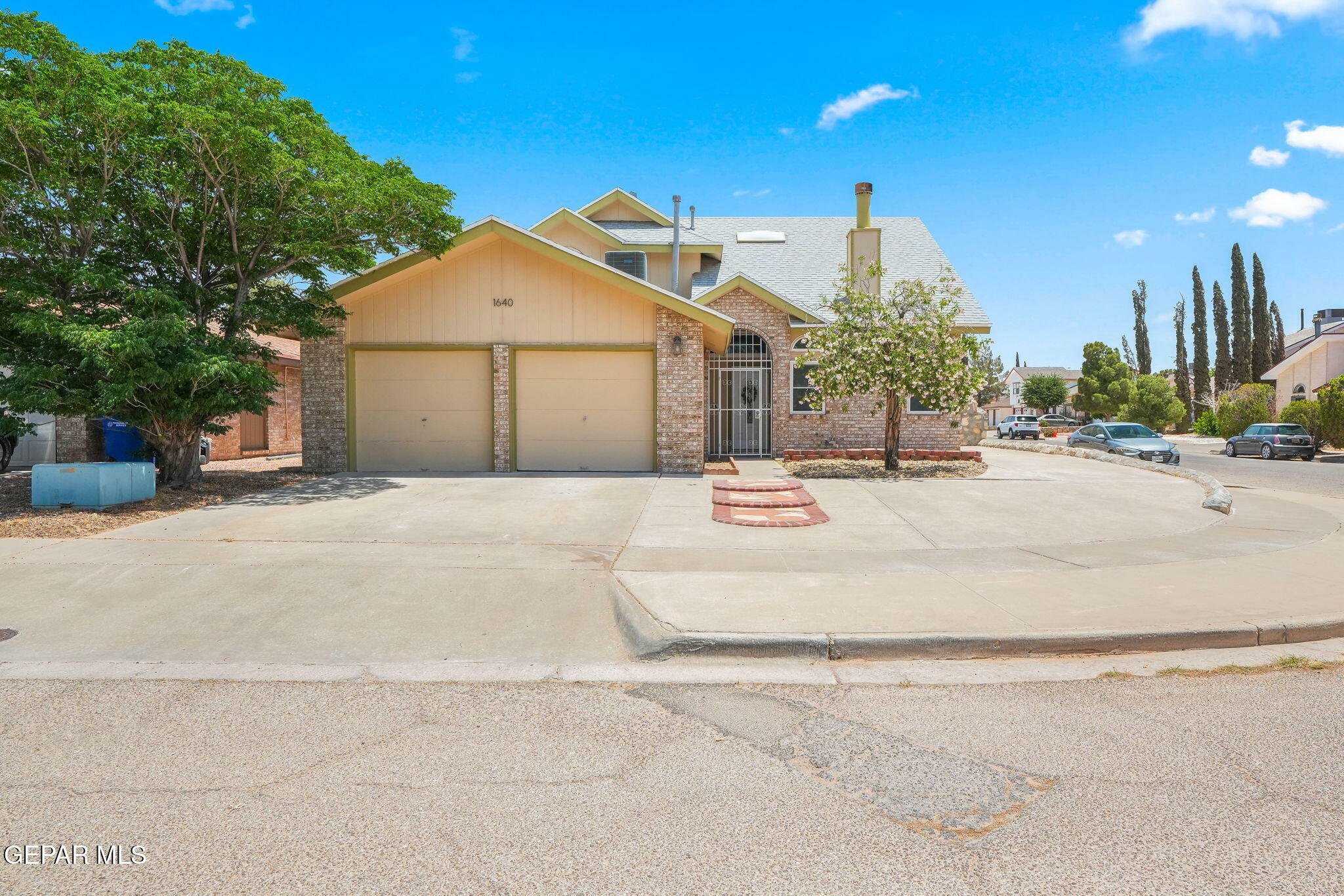 1640 Dennis Babjack Drive  El Paso TX 79936 photo