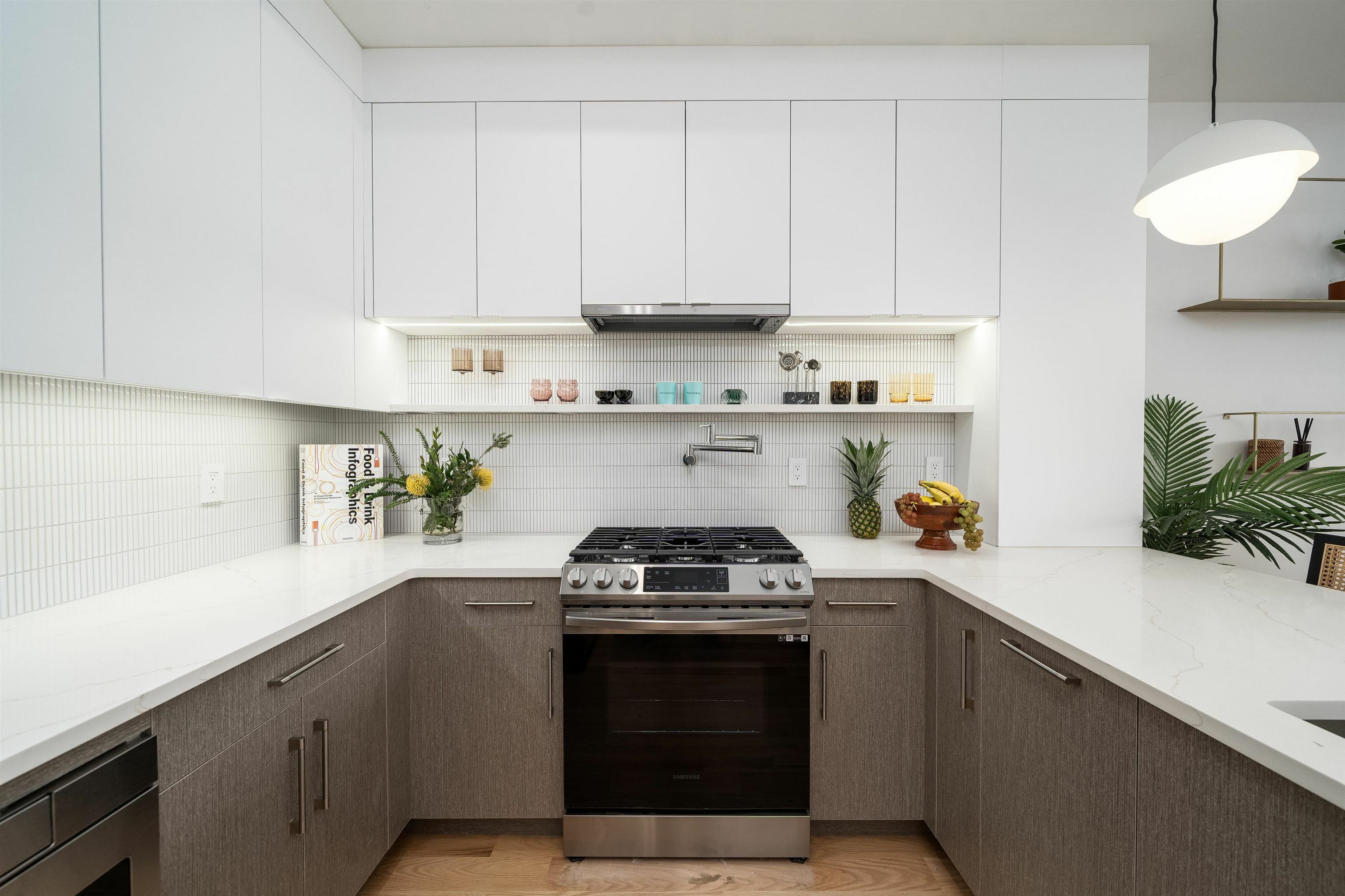 Property Photo: 70 Gardner Ave 2 NJ 07304
