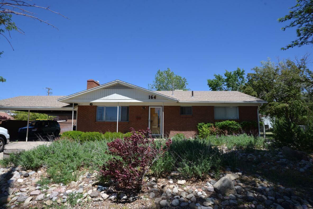 Property Photo:  164 N 800 W  UT 84720