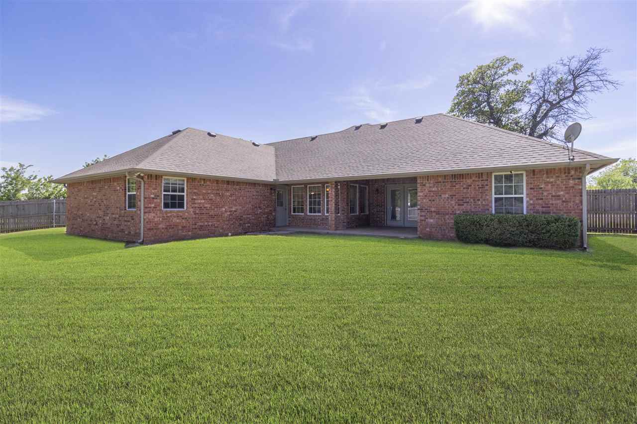 Property Photo: 13422 NE Kleeman Rd OK 73538