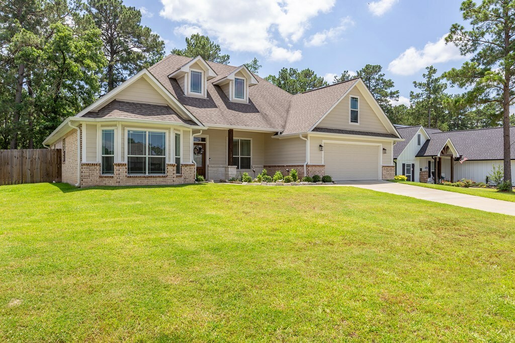 Property Photo: 181 Rustic Pines Dr. TX 75904
