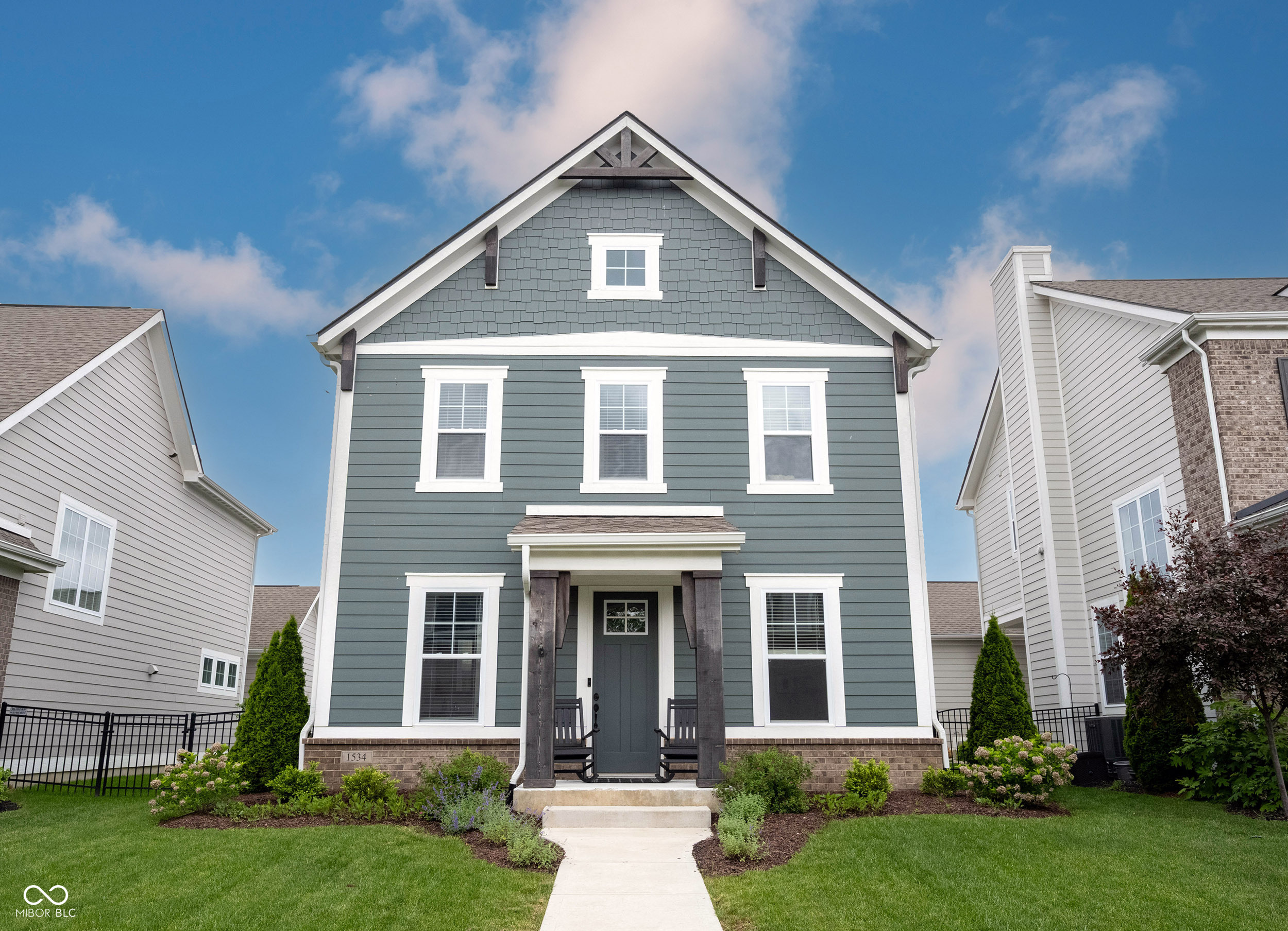 Property Photo: 1534 Cloverdon Drive IN 46074
