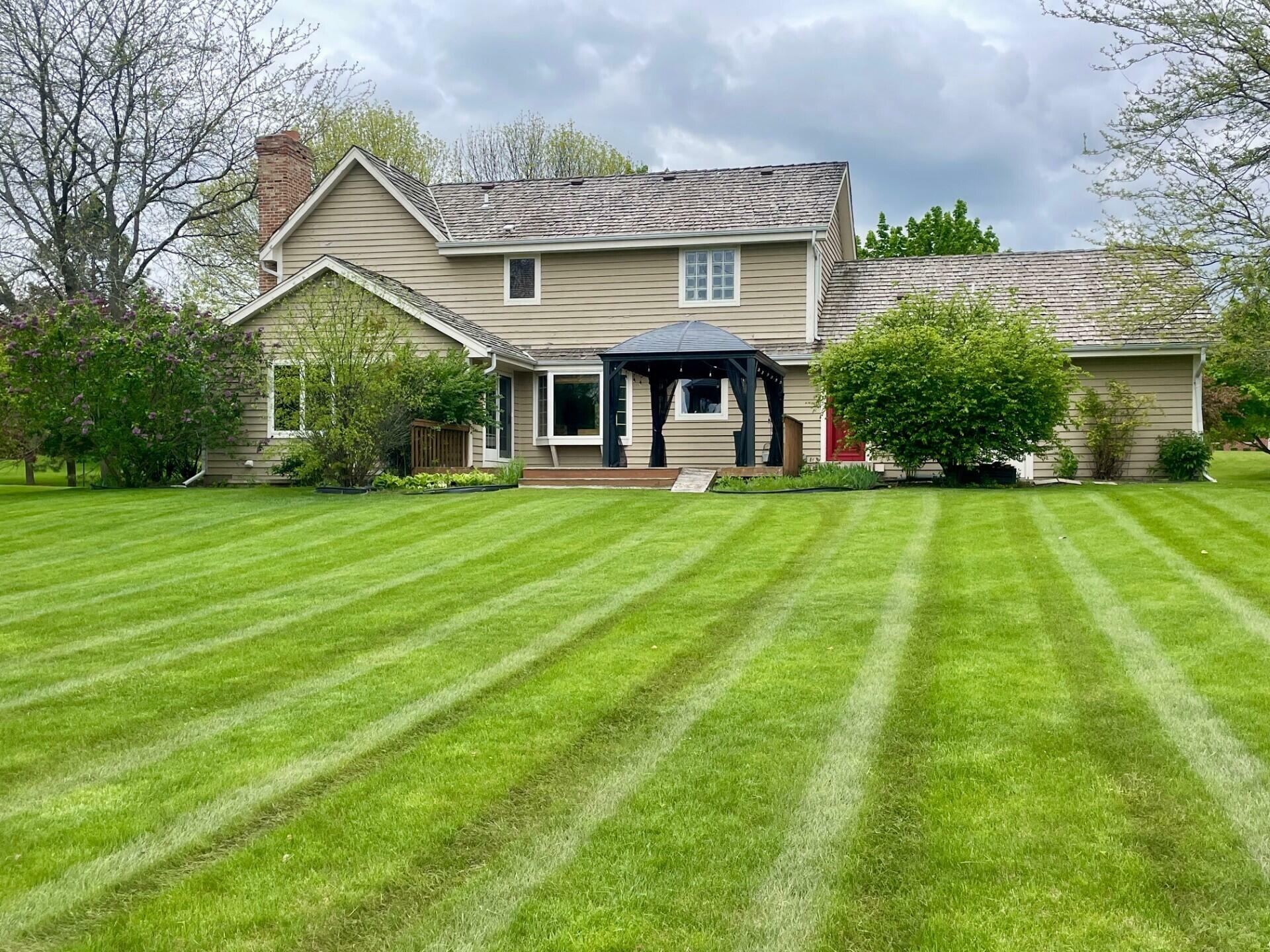 Property Photo: 11616 N Lantern Ln WI 53092