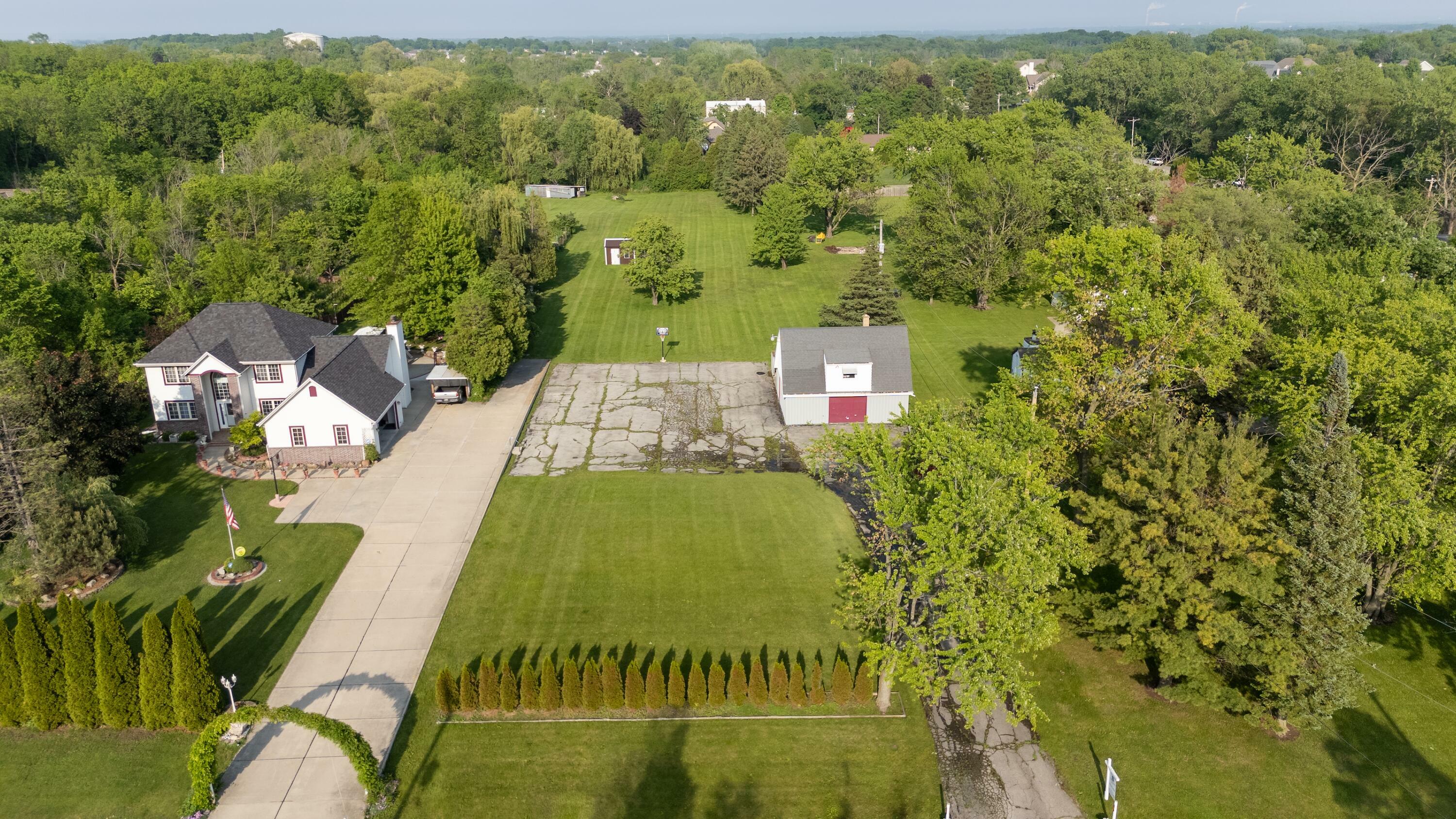 Property Photo: 8646 S 35th St WI 53132