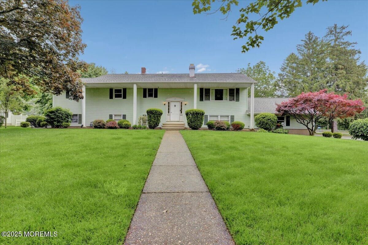 Property Photo:  2 Harding Road  NJ 07728 