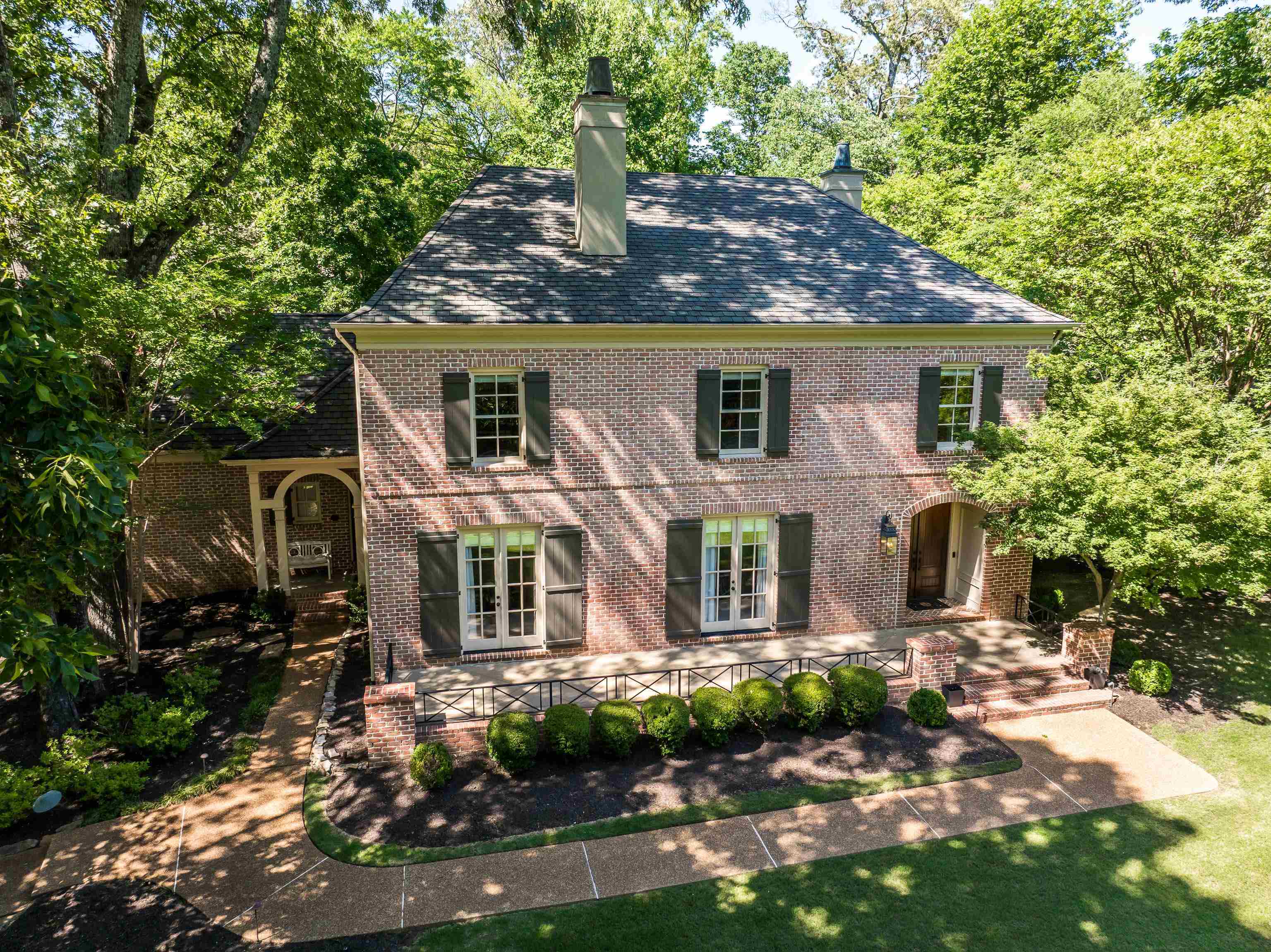 Property Photo: 7726 Chapel Creek Pky N TN 38016