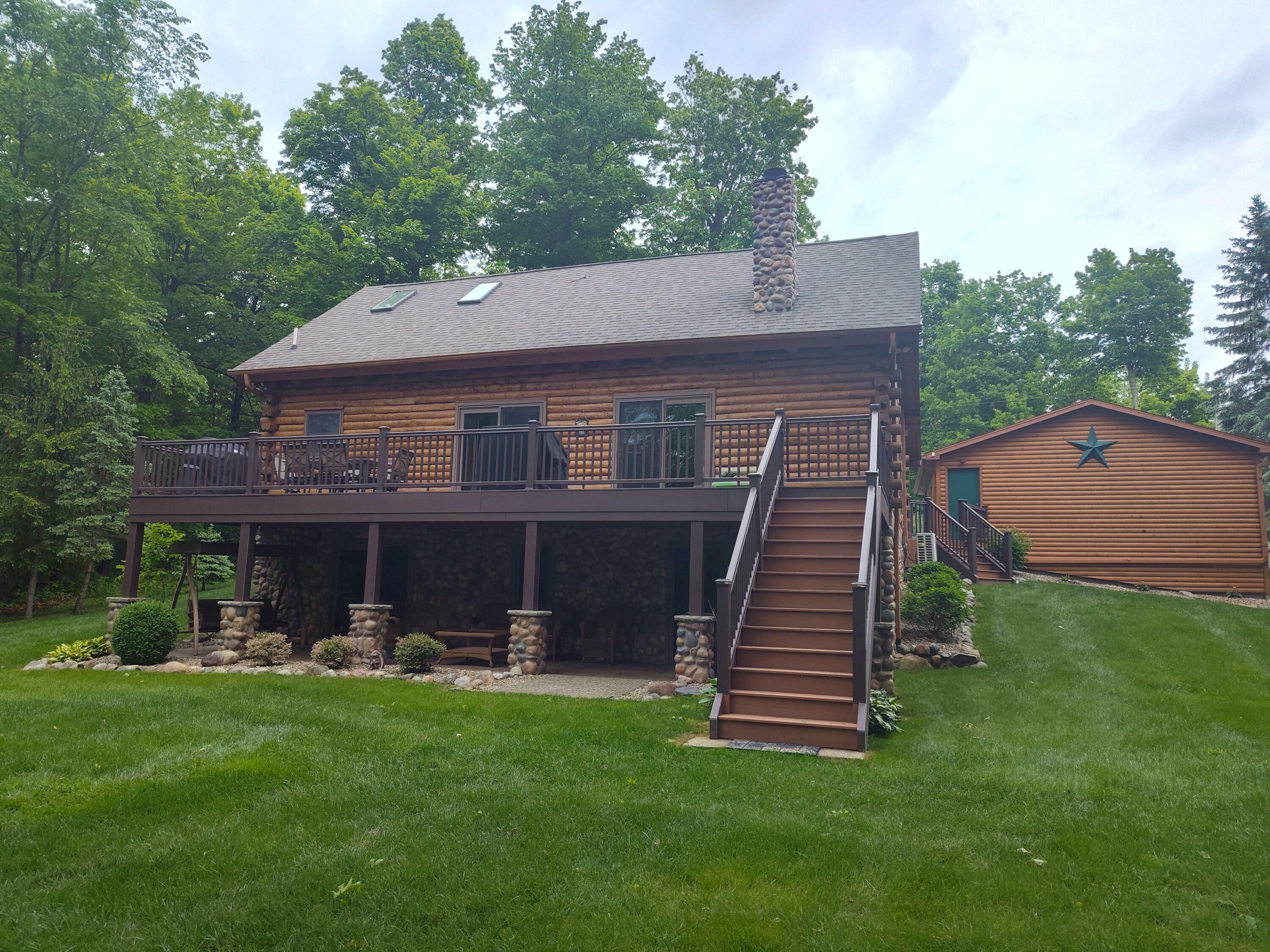 Property Photo: 14278 Tyson Trail MI 49232
