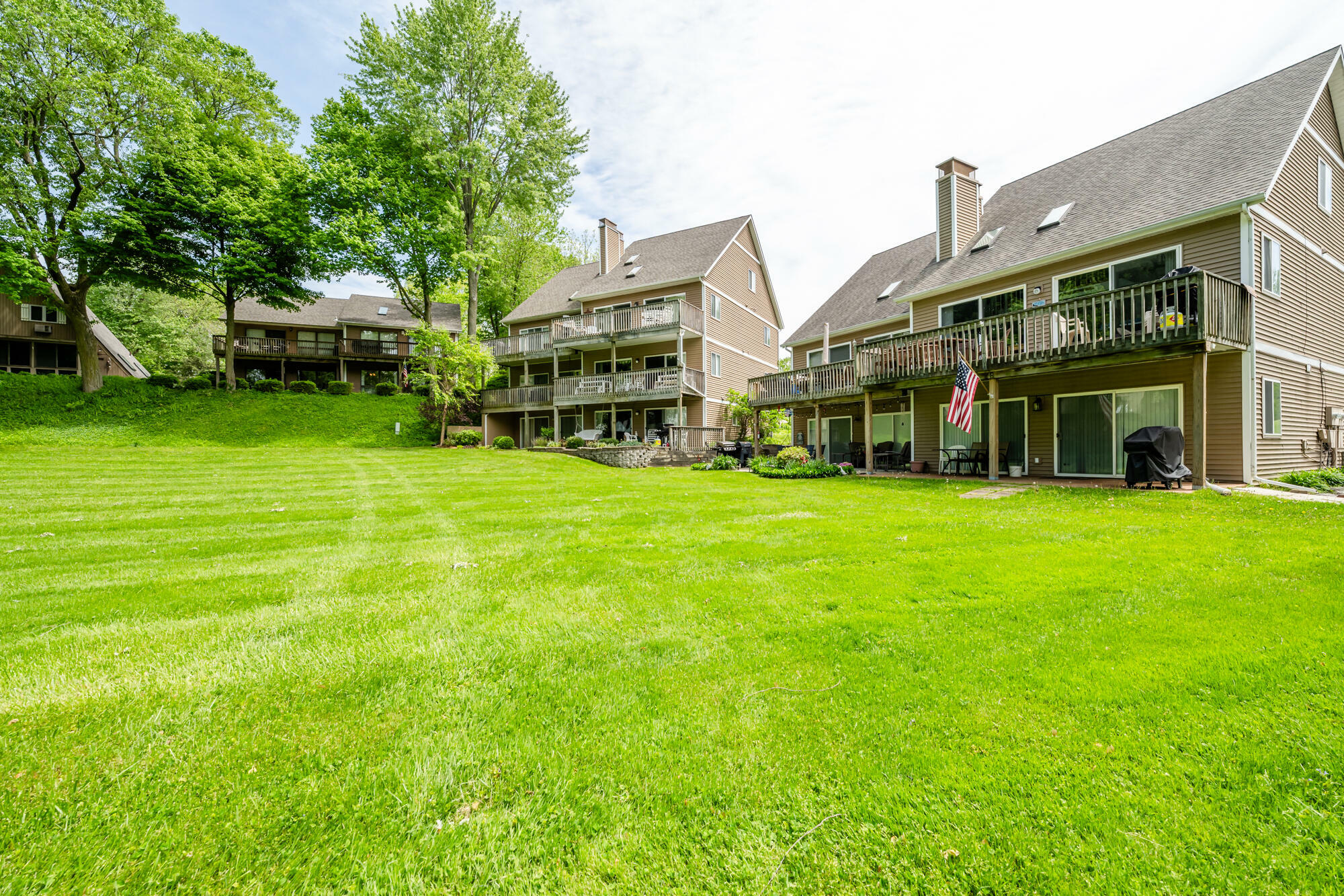 Property Photo: 5632 N Watervliet Road MI 49098