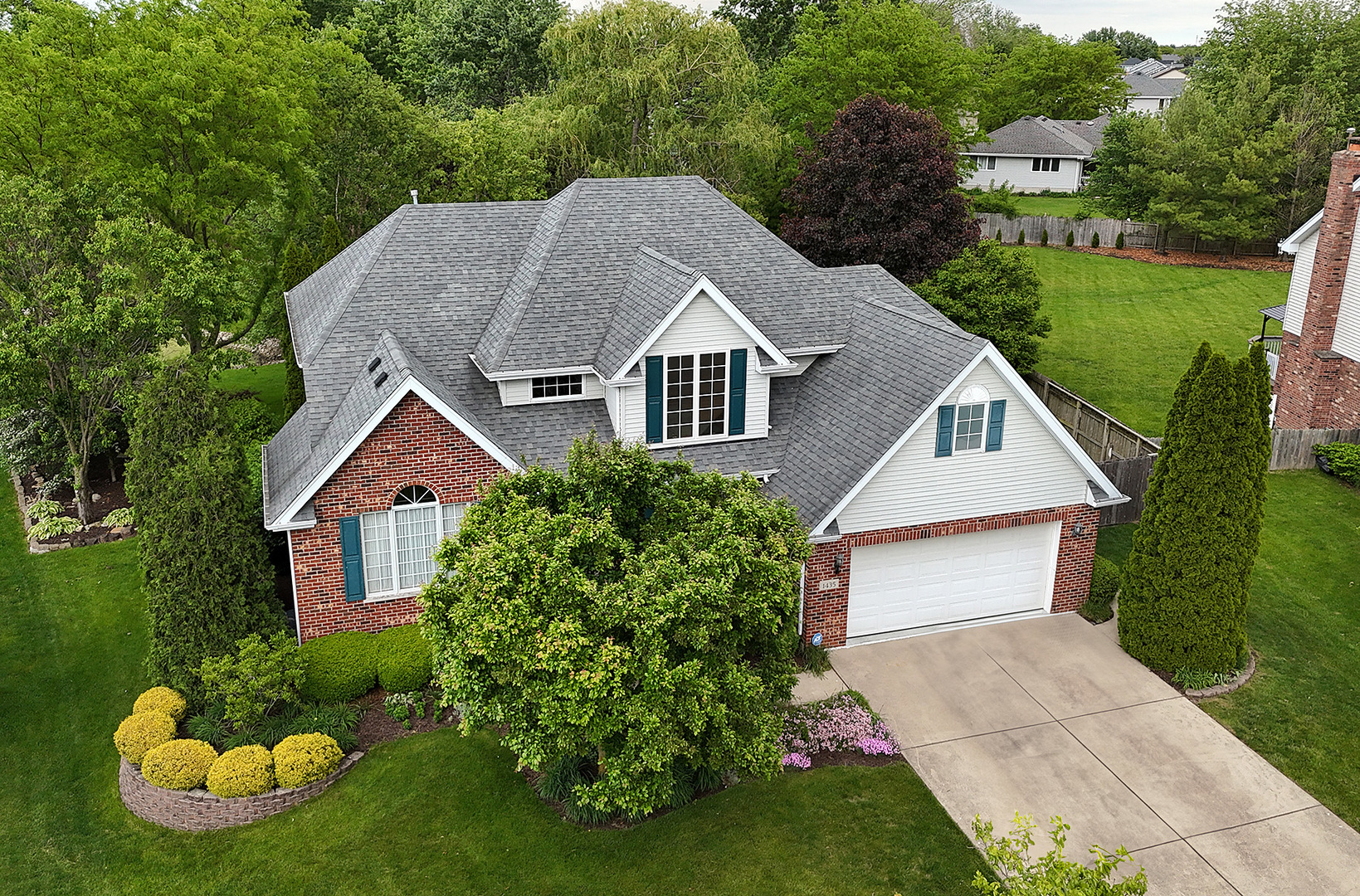Property Photo: 1435 O'Connell Circle IL 60451