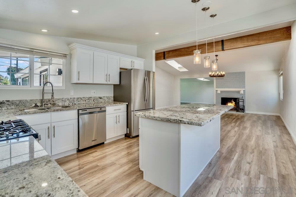 Property Photo: 3412 Marathon Dr CA 92123
