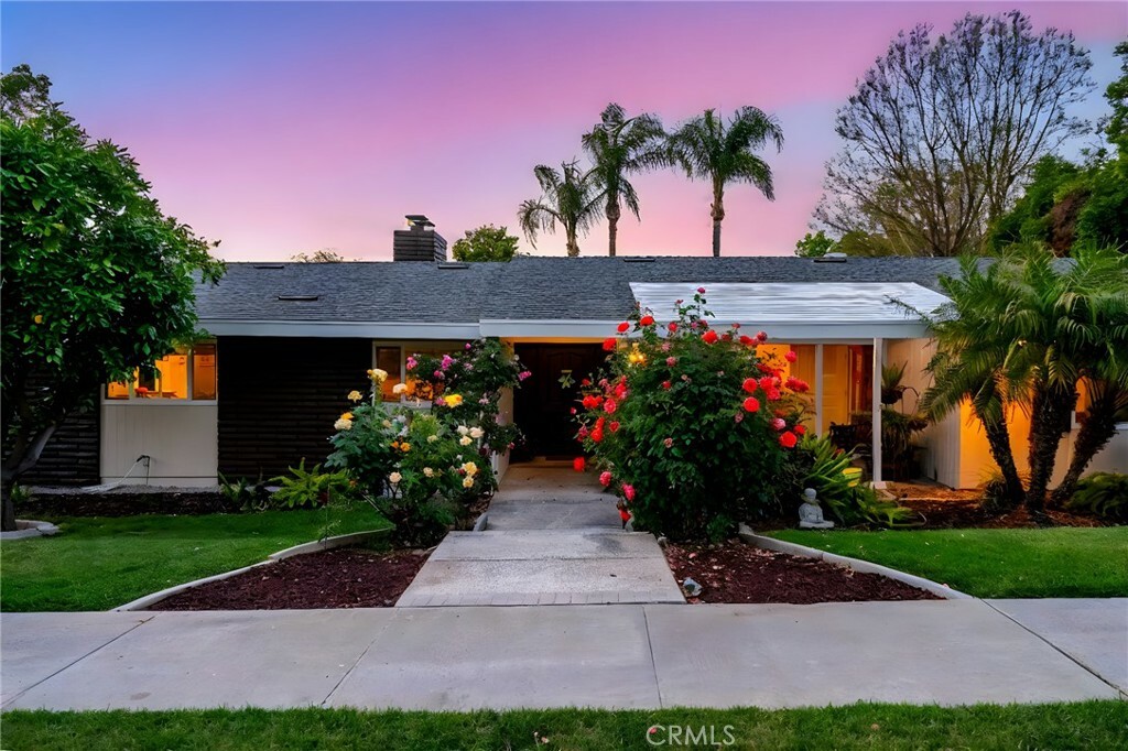 Property Photo: 2201 Archdale Street CA 92506