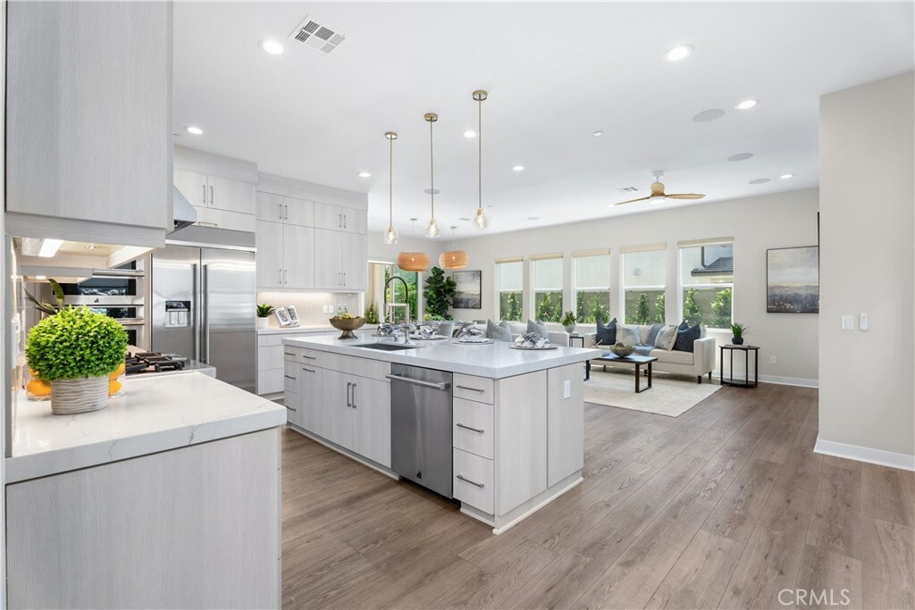 Property Photo: 141 Amber Oak CA 92630