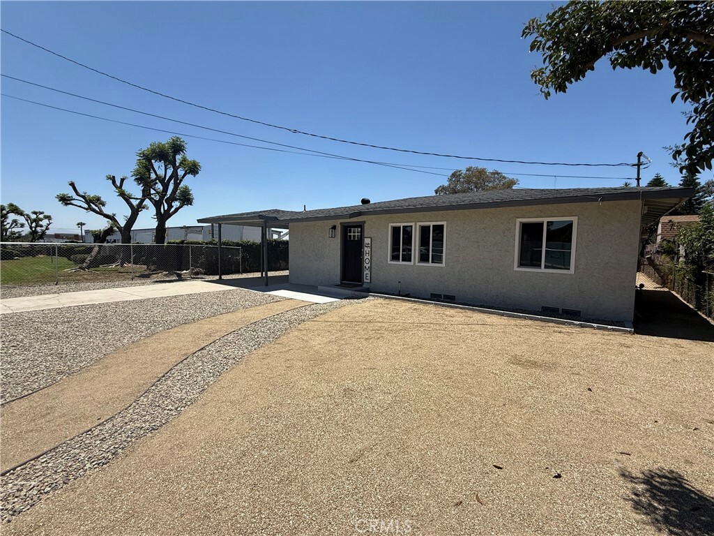 Property Photo: 9196 Redwood Avenue CA 92335