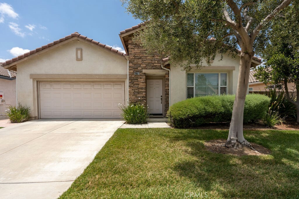 Property Photo:  29557 Warmsprings Drive  CA 92584 