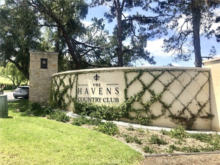 Property Photo:  2238 Vista Valley Lane  CA 92084 