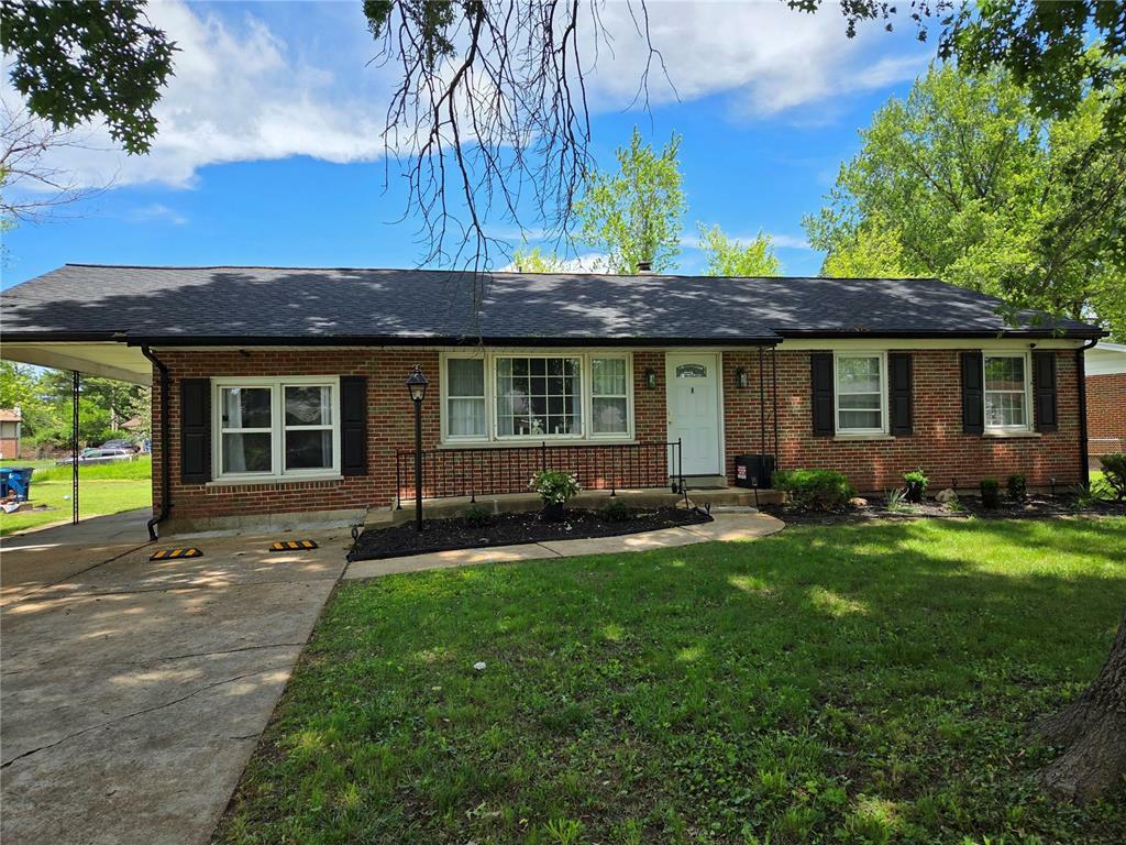 Property Photo: 1831 Longford Drive MO 63136
