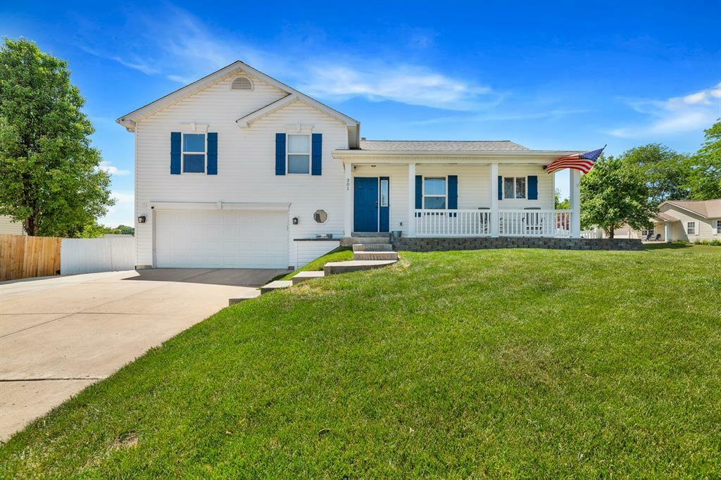 Property Photo: 301 Glen Valley Court MO 63379