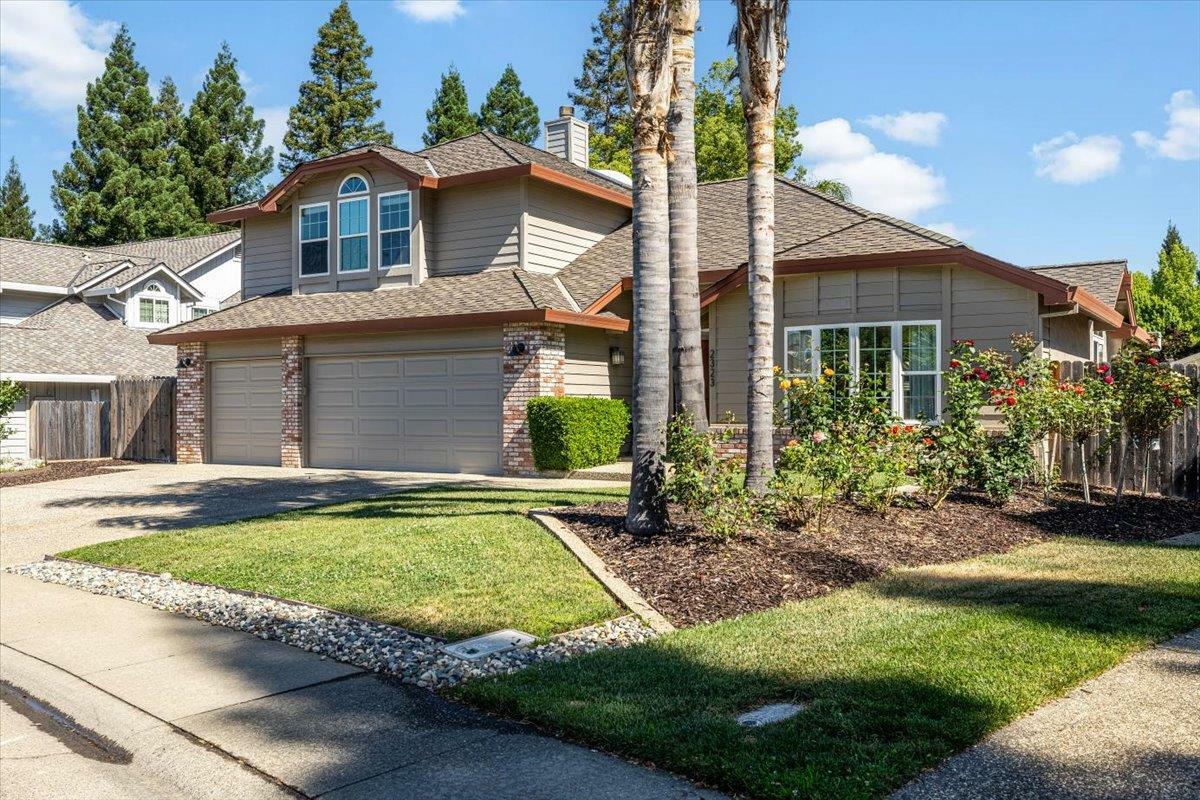 Property Photo:  2323 Thistle Down Drive  CA 95661 