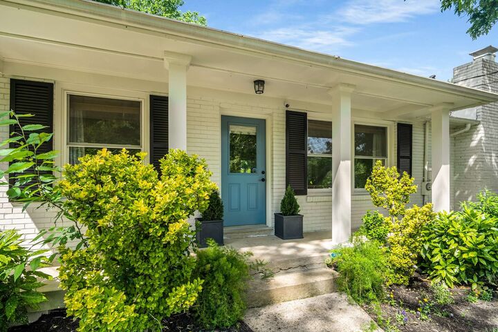 Property Photo:  617 Whispering Hills Dr  TN 37211 