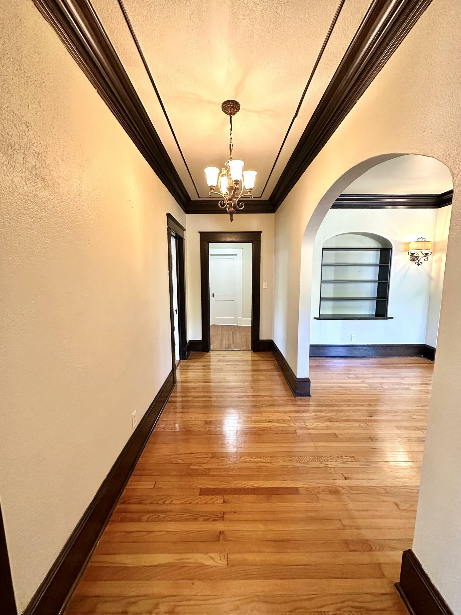 Property Photo: 520 Robins Street MS 38804