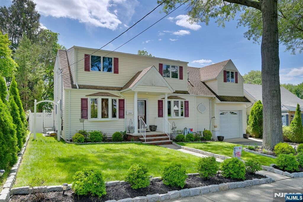Property Photo: