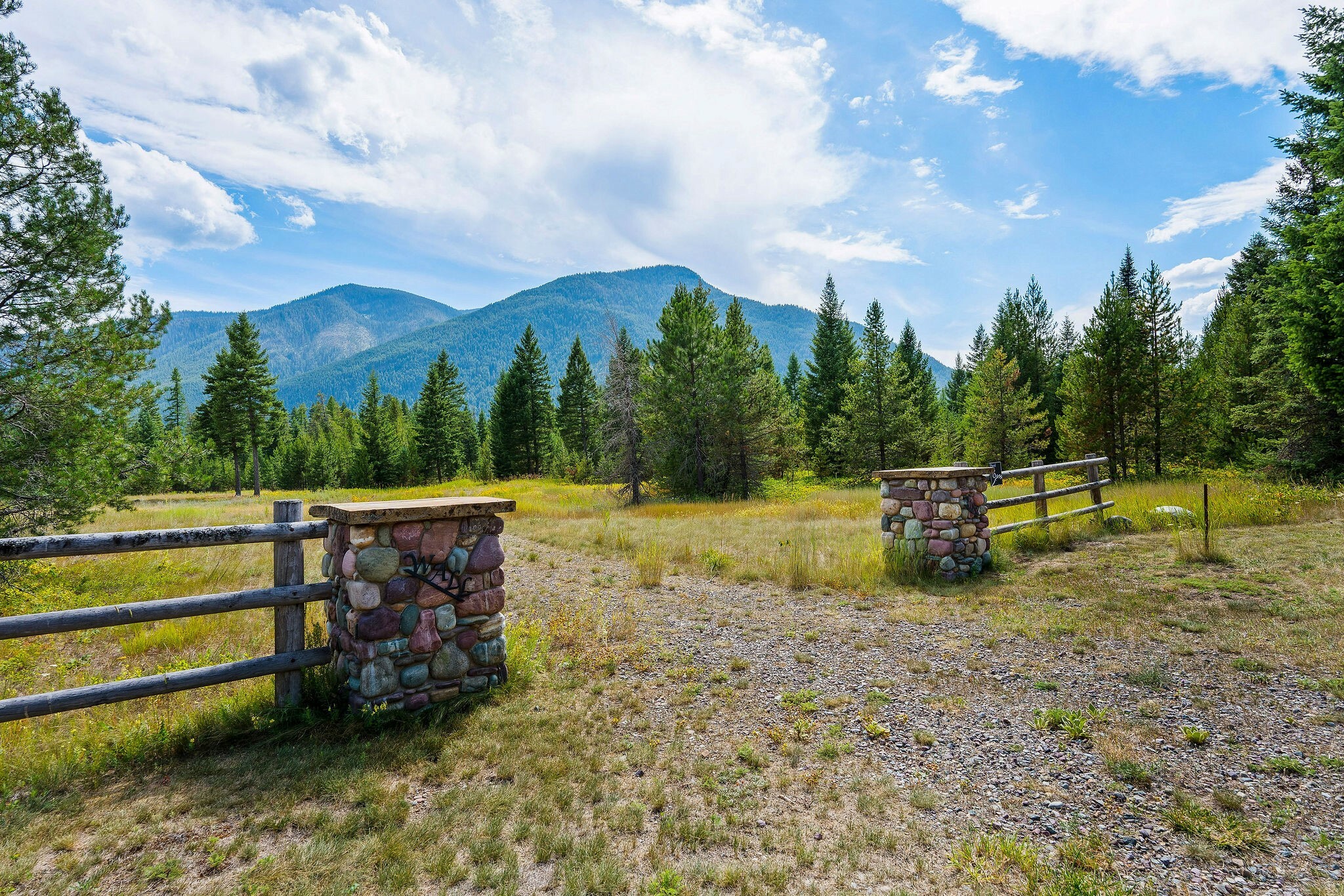 1182 Lake Meadow Way  Columbia Falls MT 59912 photo
