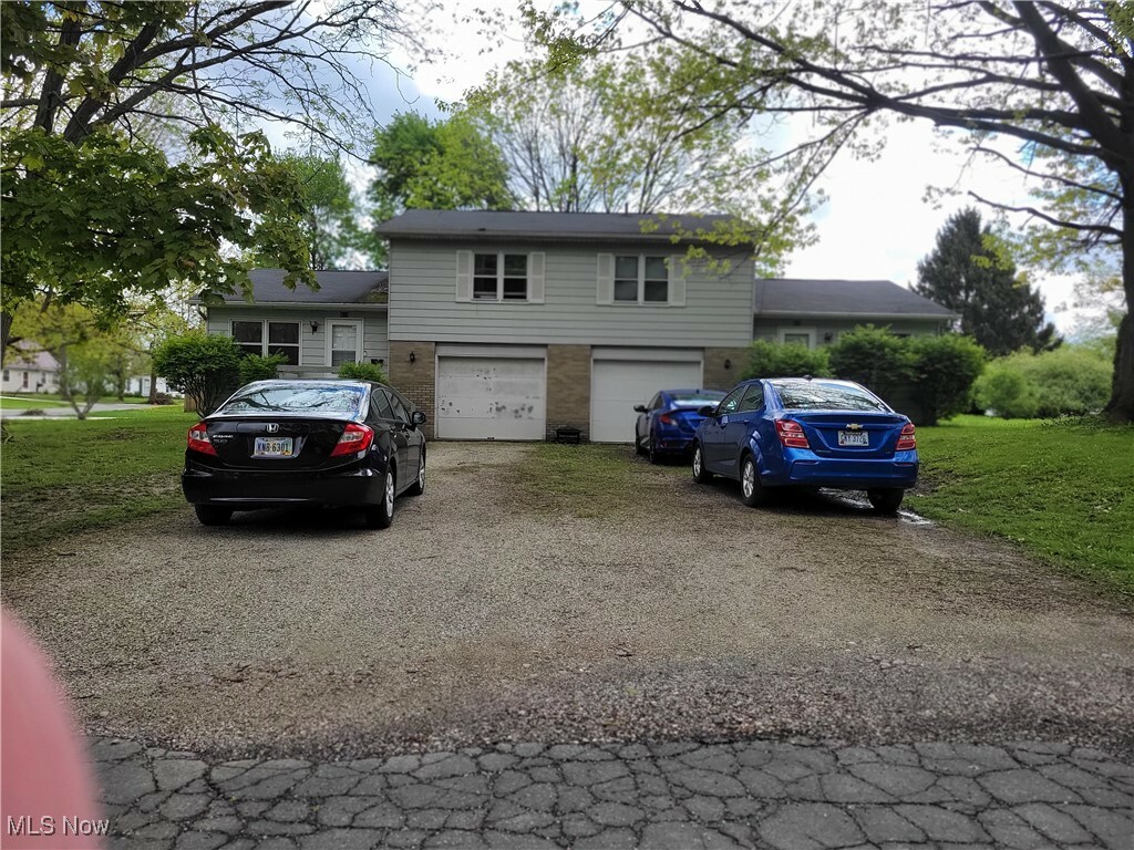 Property Photo: 827 Randall Drive OH 44240