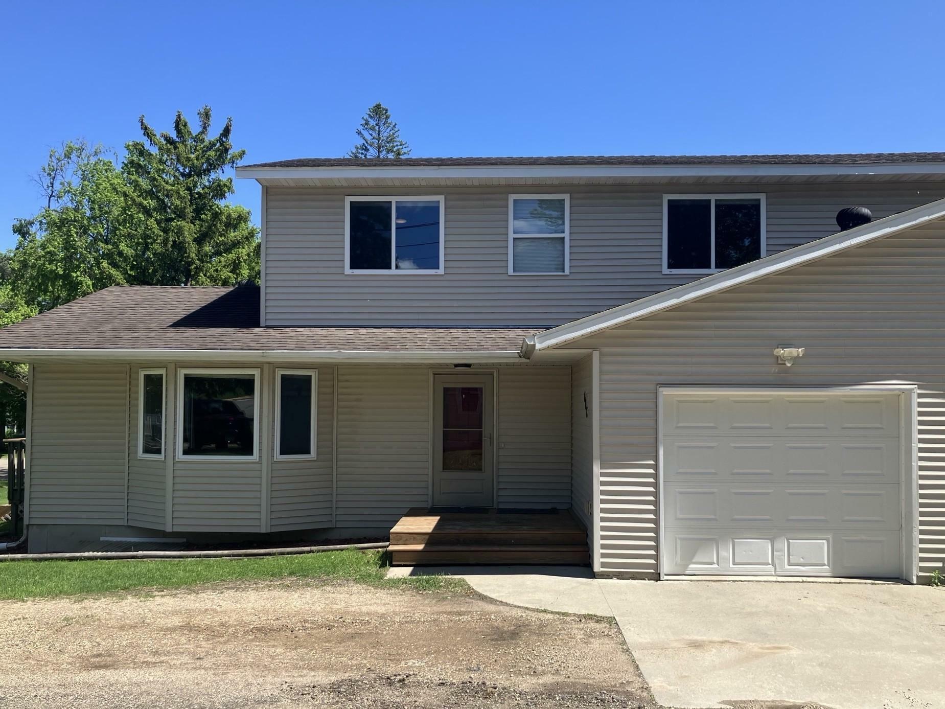 Property Photo: 408 E Beech Avenue MN 56537