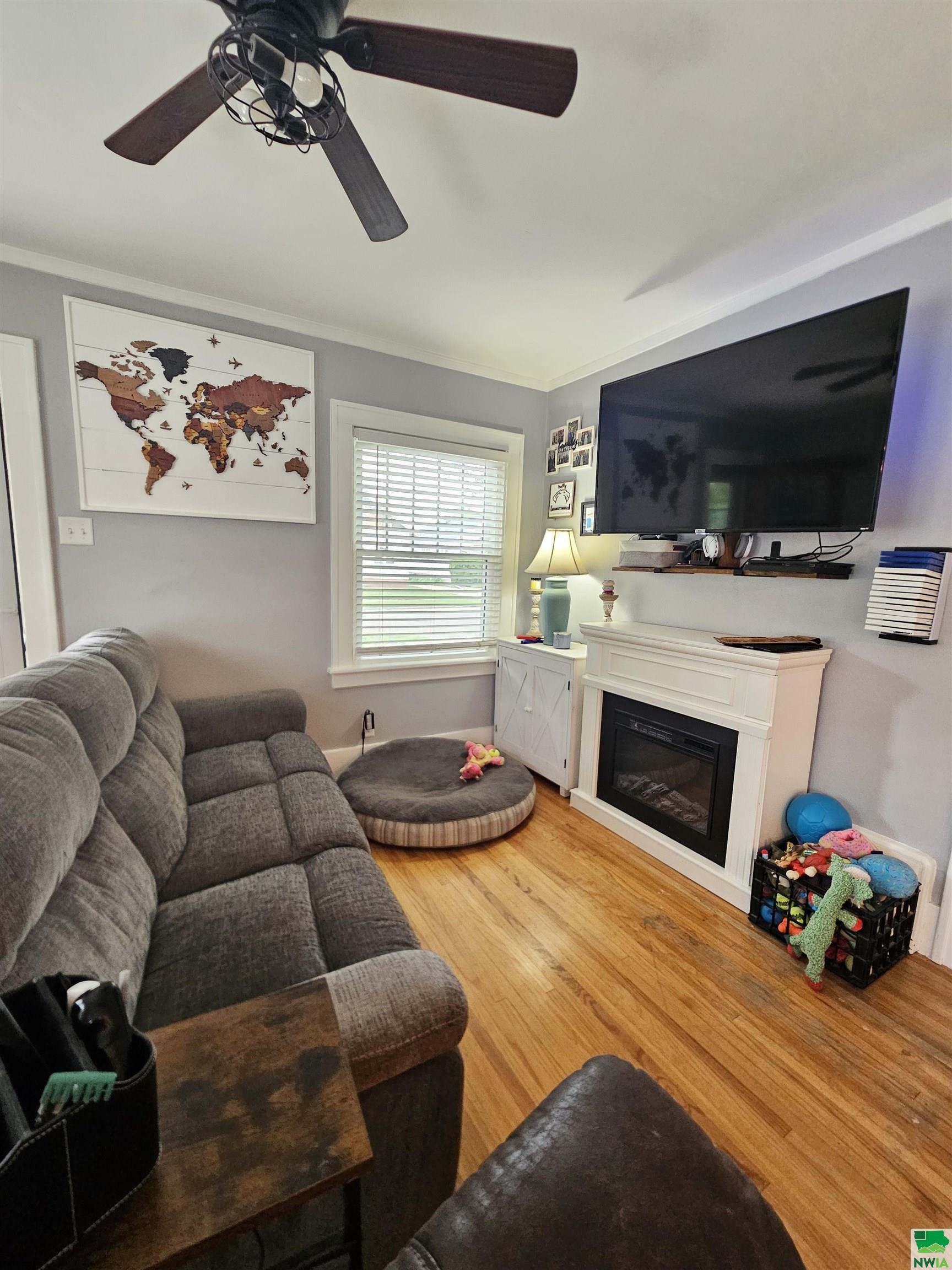 Property Photo: 2536 S Cypress IA 51106