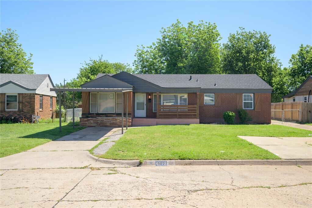 Property Photo: 4112 Park Lane OK 73111