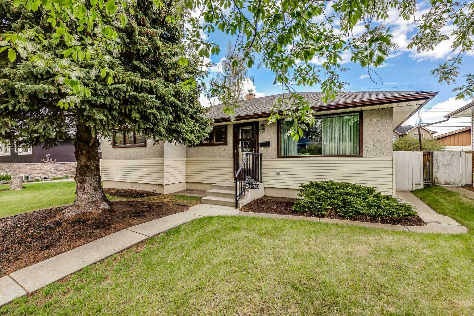 Property Photo: 3440 Caribou Drive NW AB T2L 0S5