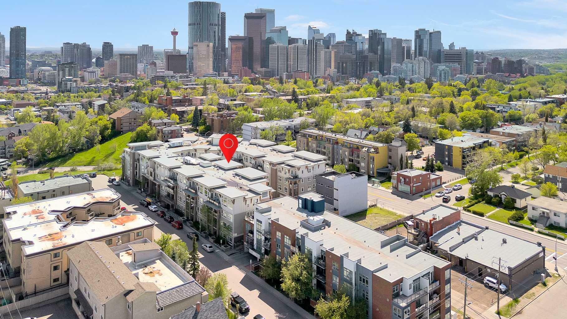 Property Photo: 707 4 Street NE 214 AB T2E 3S7
