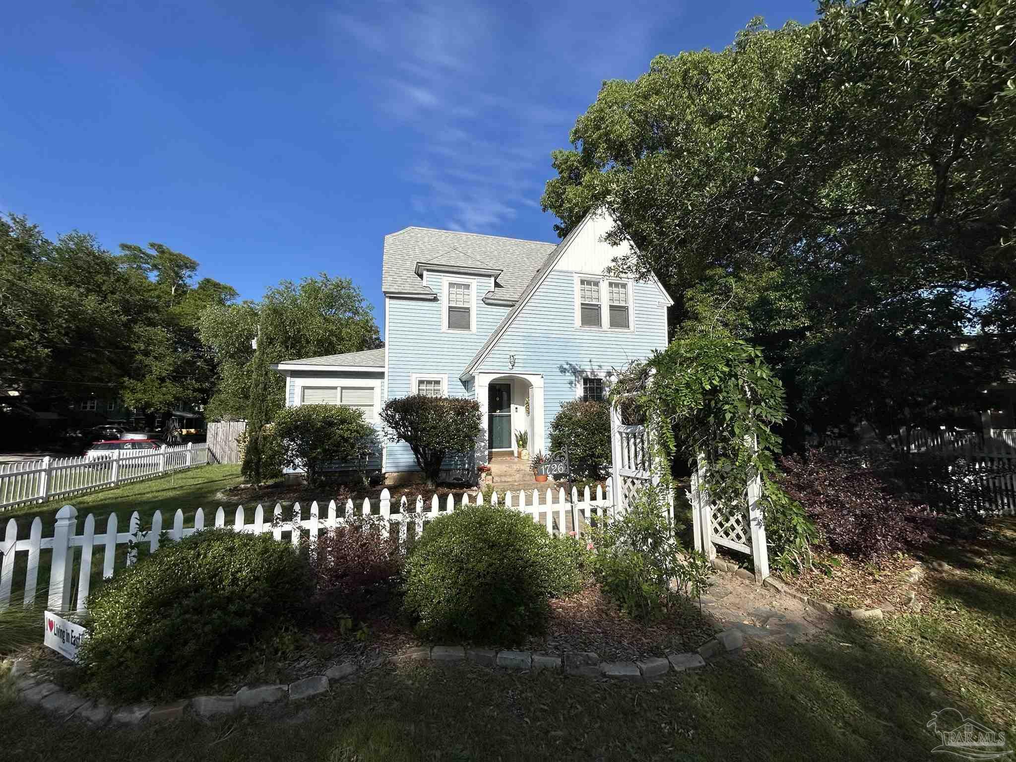 1726 N 15th Ave  Pensacola FL 32503 photo
