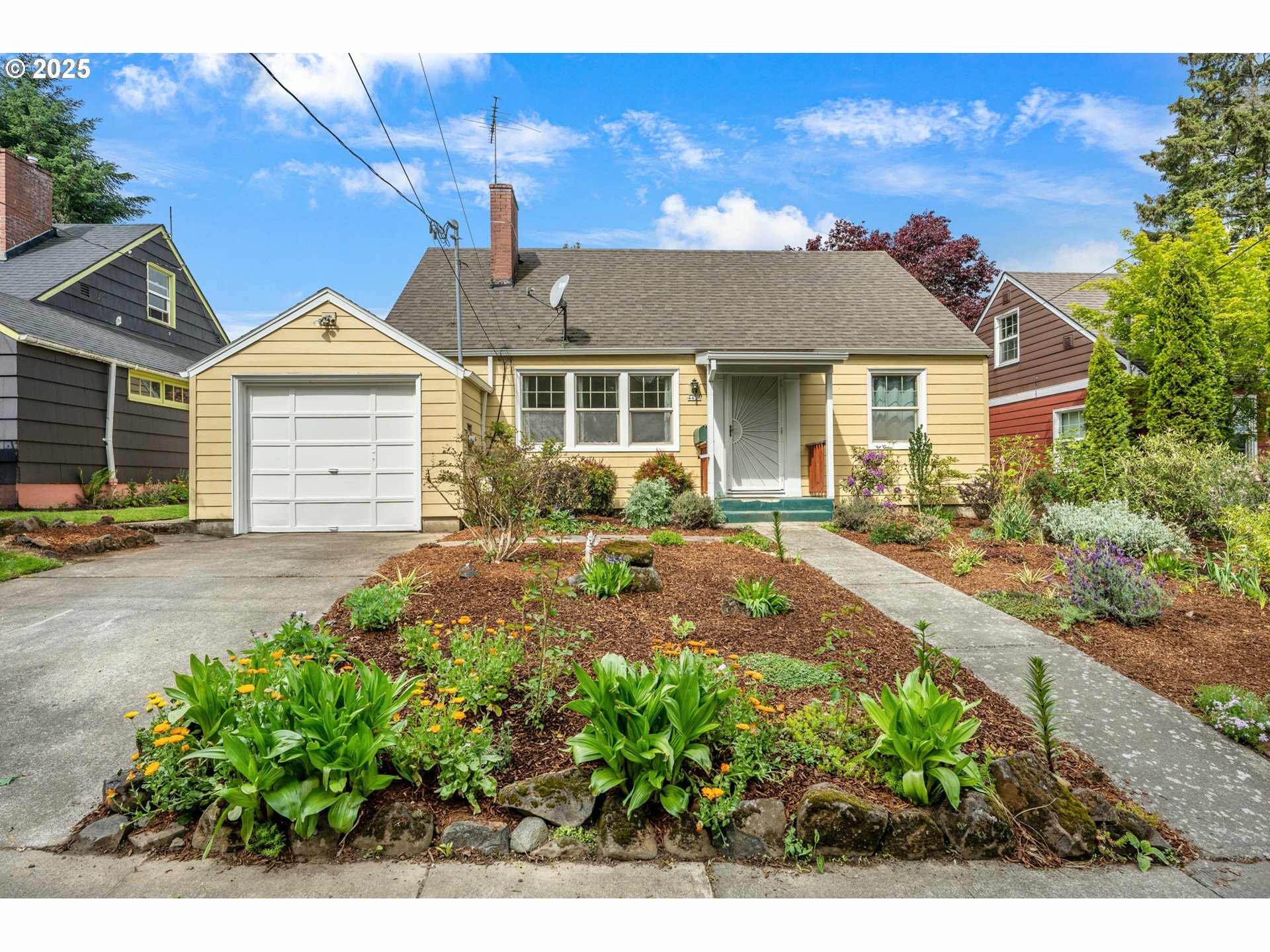 4423 NE 72nd Ave  Portland OR 97218 photo